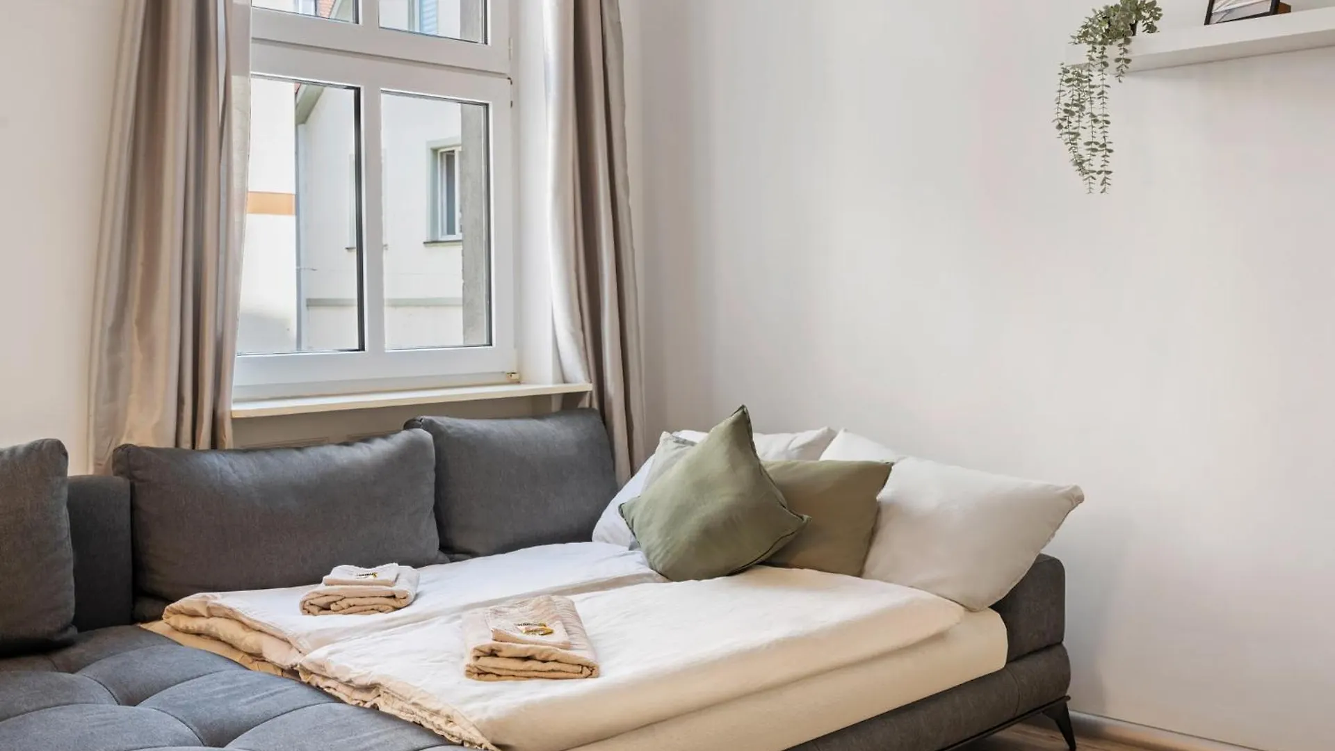 Ferienwohnung Blassdoerfer - Traumhafte Altbauwohnung Mit Self-Checkin Und 93 Qm2 Bad Kissingen Apartment