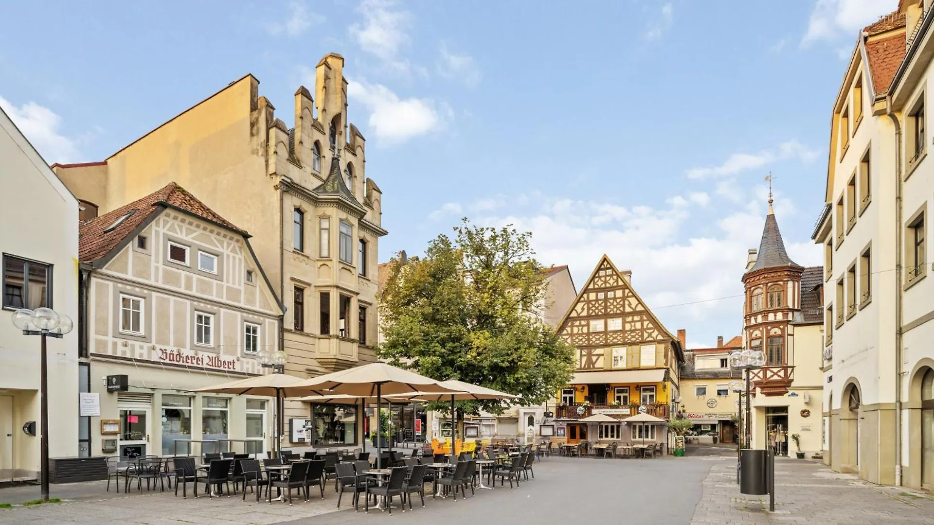 Apartment Ferienwohnung Blassdoerfer - Traumhafte Altbauwohnung Mit Self-Checkin Und 93 Qm2 Bad Kissingen Germany